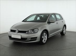 Volkswagen Golf  1.2 TSI 