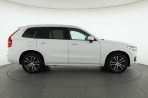 Volvo XC90  B5 AWD Momentum 