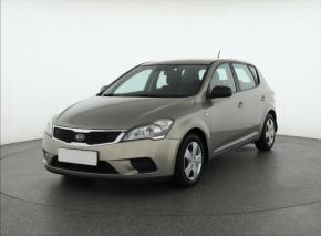 Kia Ceed  1.4 CVVT 