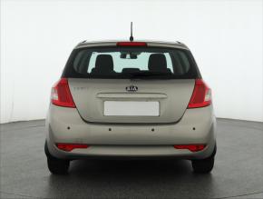 Kia Ceed  1.4 CVVT 