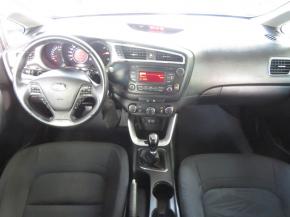 Kia Ceed  1.6 GDI 