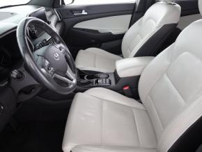 Hyundai Tucson  2.0 CRDi Premium 