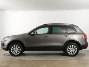 Volkswagen Touareg  3.0 TDI 