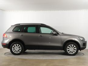 Volkswagen Touareg  3.0 TDI 