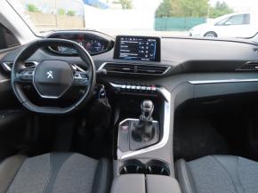 Peugeot 3008  1.5 BlueHDi 