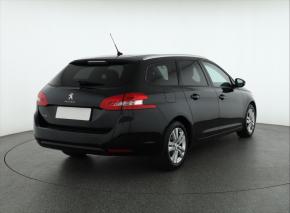 Peugeot 308  1.5 BlueHDi 