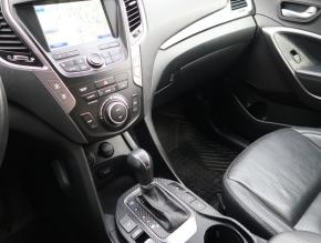 Hyundai Santa Fe  2.2 CRDi 