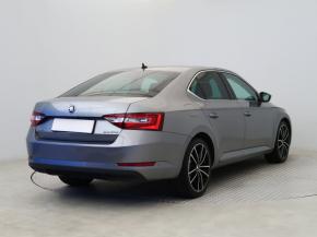 Škoda Superb  2.0 TDI Style 