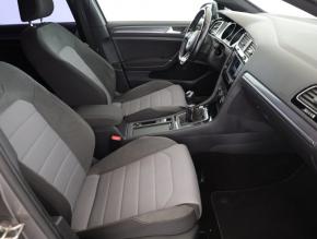 Volkswagen Golf  1.4 TSI R-Line 