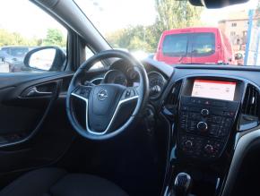 Opel Astra  2.0 CDTI 