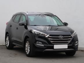 Hyundai Tucson  1.7 CRDi Trikolor