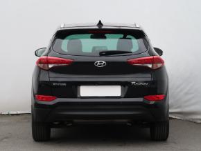 Hyundai Tucson  1.7 CRDi Trikolor 