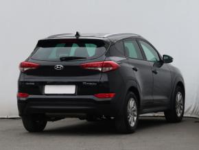 Hyundai Tucson  1.7 CRDi Trikolor 