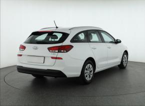 Hyundai i30  1.4 CVVT 