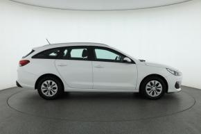 Hyundai i30  1.4 CVVT 