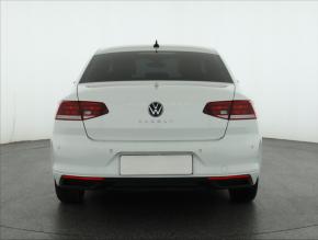 Volkswagen Passat  1.5 TSI 