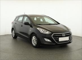 Hyundai i30  1.6 MPI 