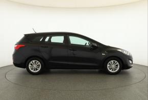 Hyundai i30  1.6 MPI 