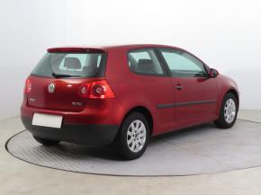 Volkswagen Golf  1.6 FSI 