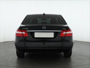 Mercedes-Benz E  E 200 