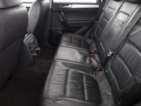 Volkswagen Touareg  3.0 TDI 