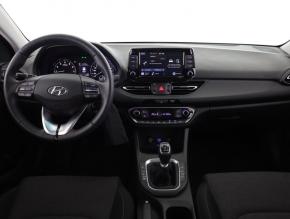 Hyundai i30  1.5 T-GDI MHEV Smart 