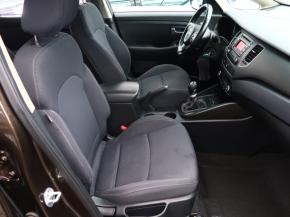 Kia Carens  1.6 GDI 