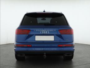 Audi Q7  3.0 TDI S-Line 