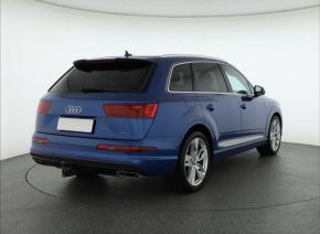 Audi Q7  3.0 TDI S-Line 