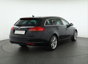 Opel Insignia  2.0 CDTI 