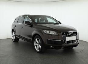 Audi Q7  3.0 TDI S-Line