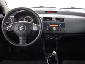 Suzuki Swift  1.3 