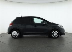 Peugeot 208  1.2 PureTech 