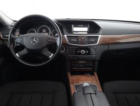 Mercedes-Benz E  E 220 CDI 