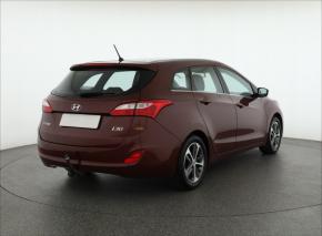 Hyundai i30  1.6 MPI Weekend 