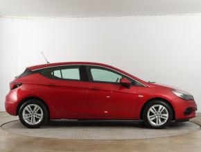 Opel Astra  1.2 Turbo Elegance 