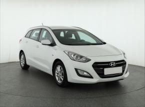 Hyundai i30  1.6 MPI 