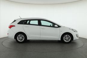 Hyundai i30  1.6 MPI 