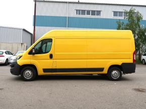 Peugeot Boxer  2.0 BlueHDi 