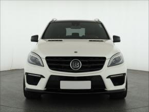 Mercedes-Benz ML  ML 63 AMG Performance Package 