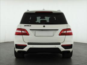 Mercedes-Benz ML  ML 63 AMG Performance Package 