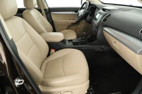 Kia Sorento  2.2 CRDi 