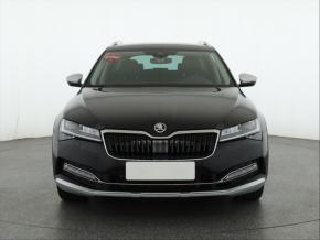 Škoda Superb  2.0 TSI Scout 