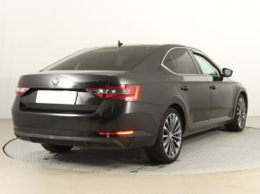 Škoda Superb  2.0 TDI 