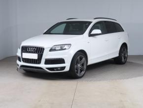 Audi Q7  3.0 TDI 