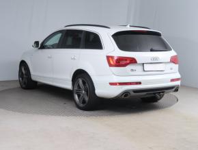 Audi Q7  3.0 TDI 