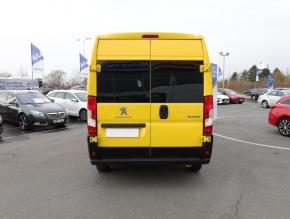 Peugeot Boxer  2.0 BlueHDi 