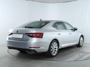 Škoda Superb  2.0 TSI Laurin&Klement 