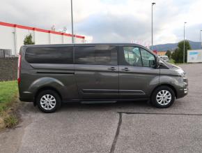 Ford Tourneo Custom  2.0 EcoBlue Titanium 