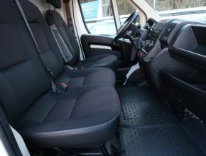 Peugeot Boxer  2.2 BlueHDi . 